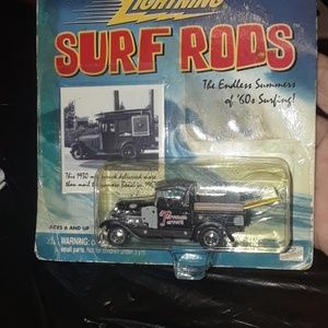 JOHNNY LIGHTNING SURF RODS CHEV 1928 MODEL A